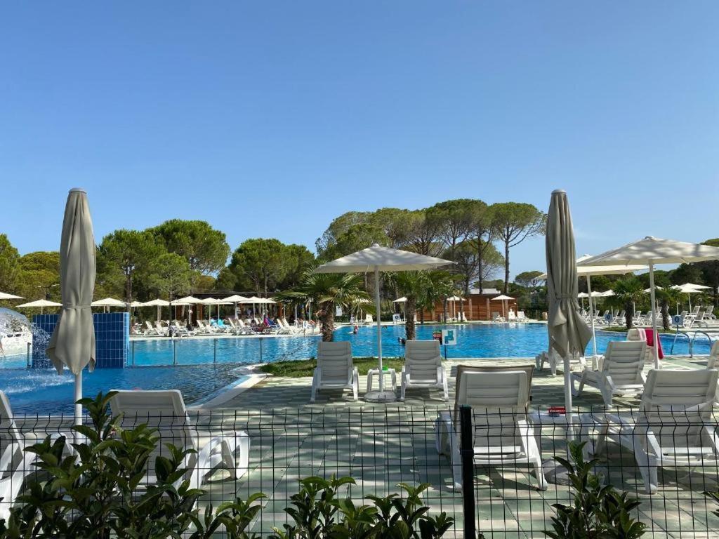 Grandstay Villa Perla Resort Durrës Extérieur photo