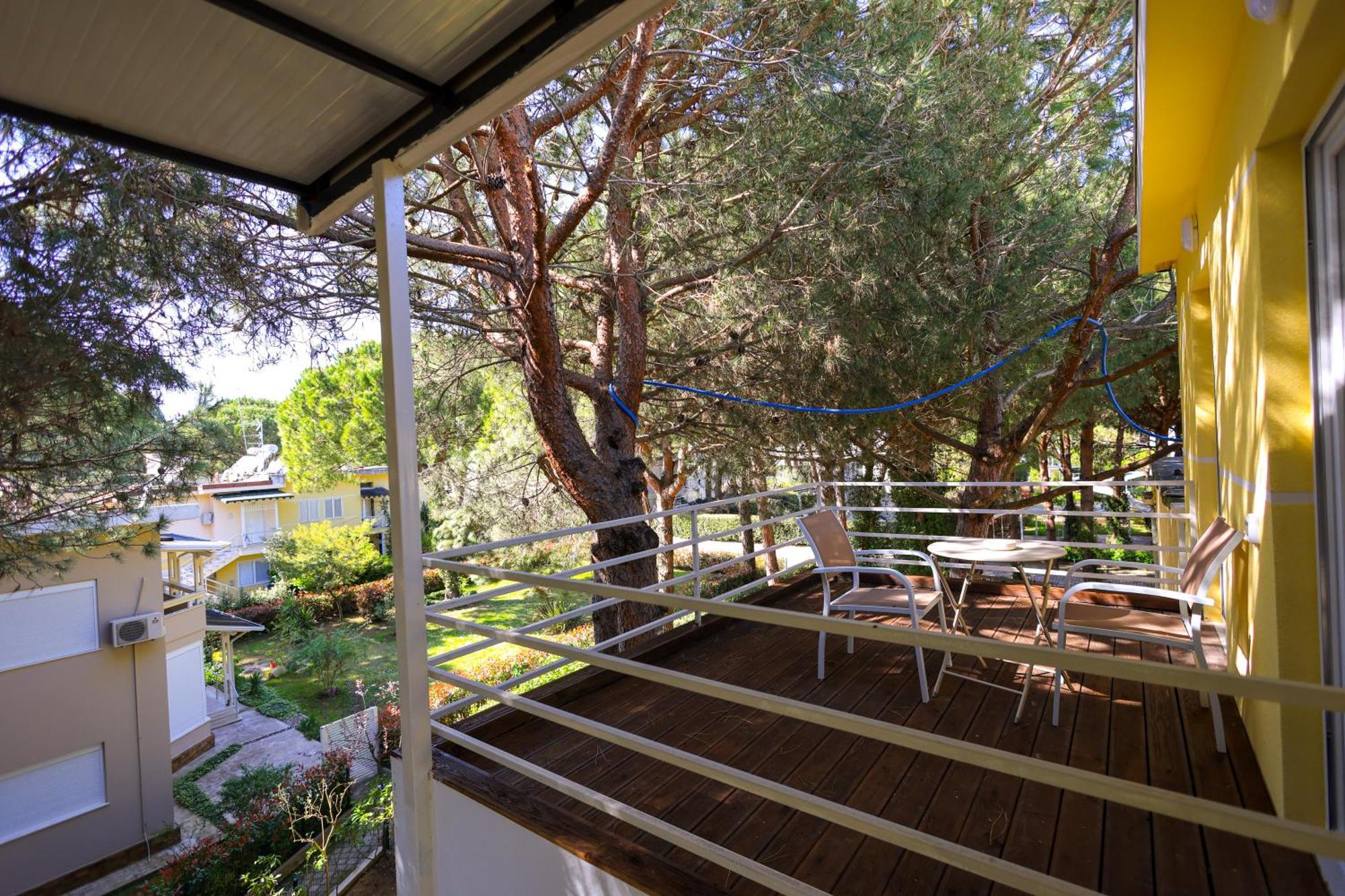Grandstay Villa Perla Resort Durrës Extérieur photo