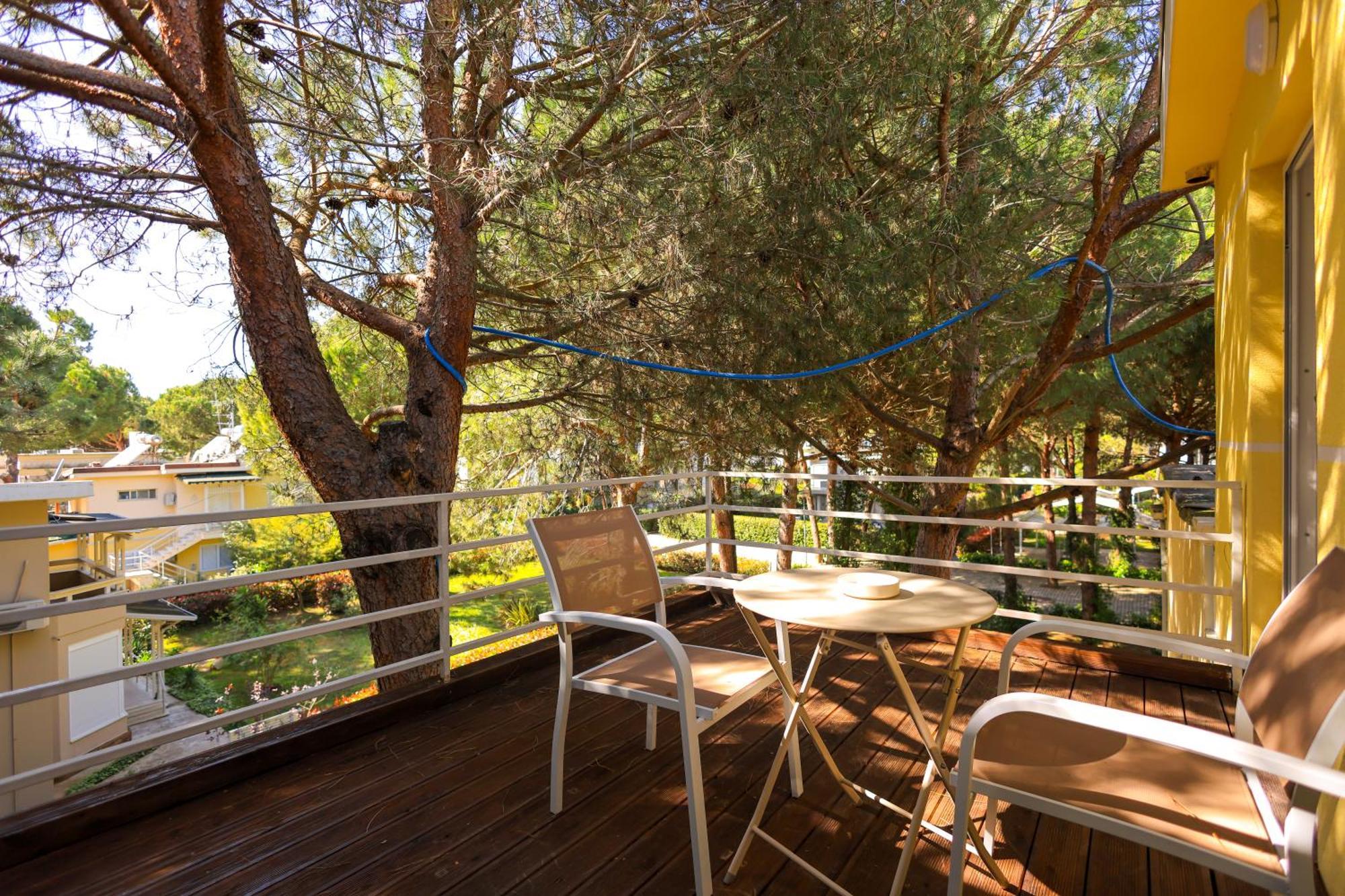 Grandstay Villa Perla Resort Durrës Extérieur photo