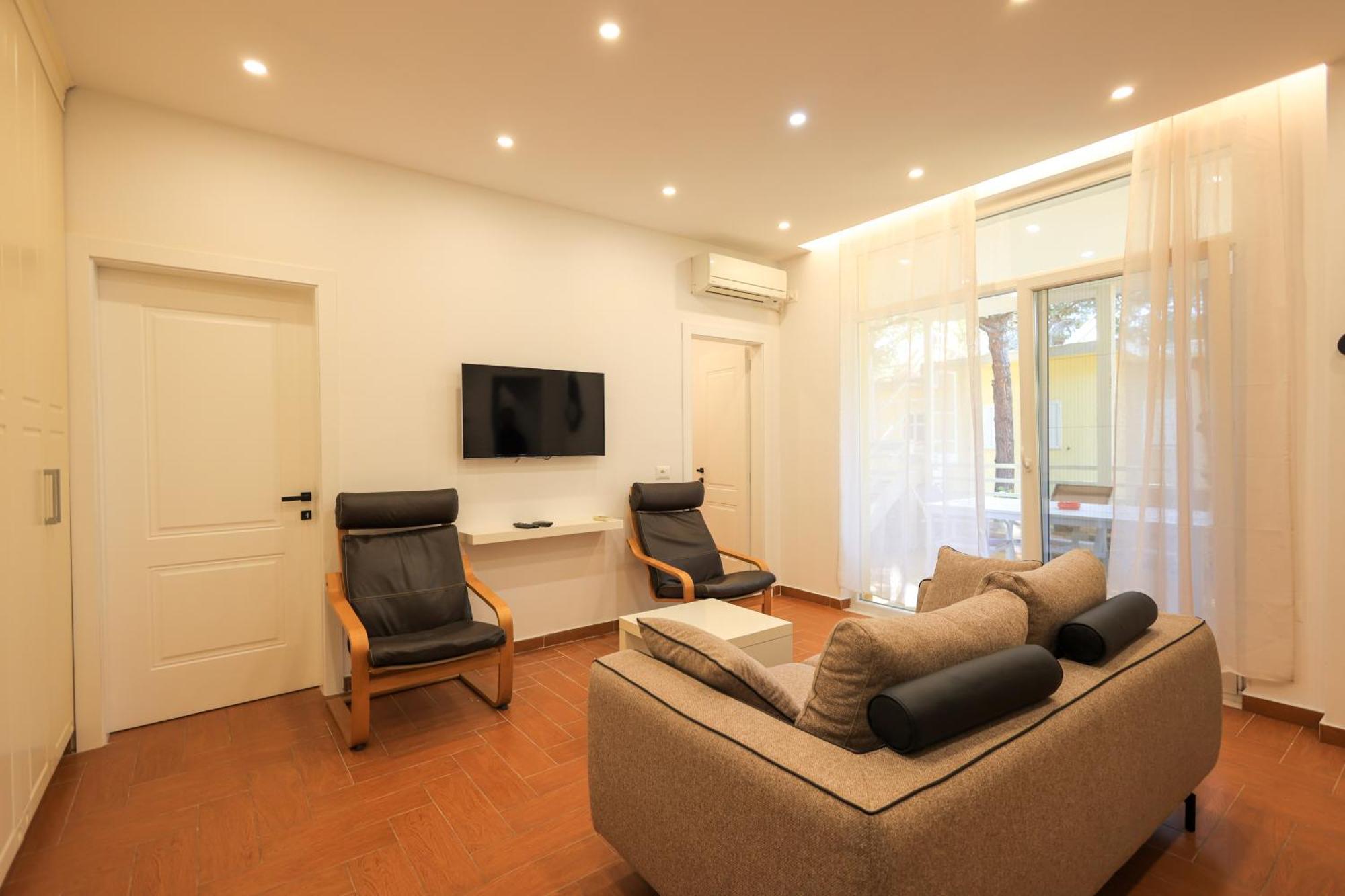 Grandstay Villa Perla Resort Durrës Extérieur photo